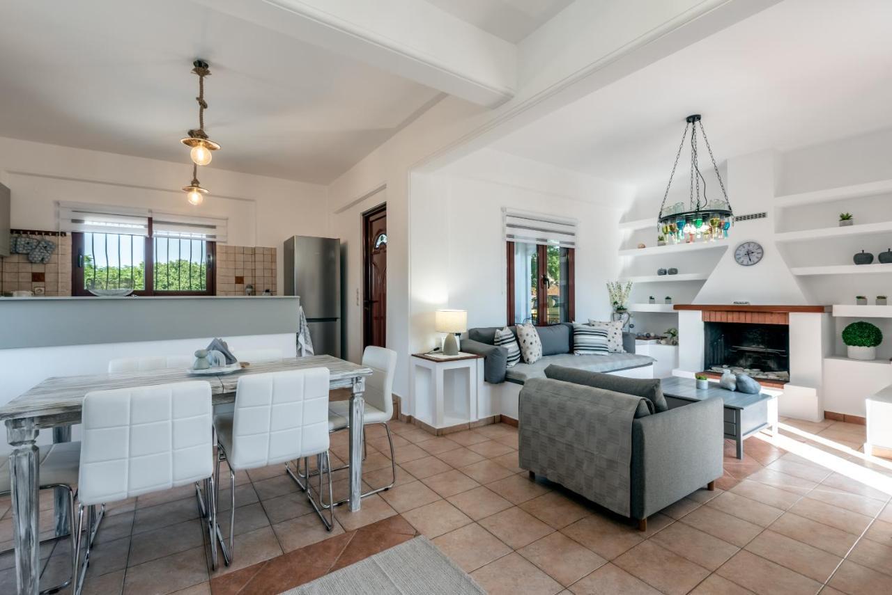 Apteramare Tradidtional House 'New Listing 2022' Ханья Экстерьер фото